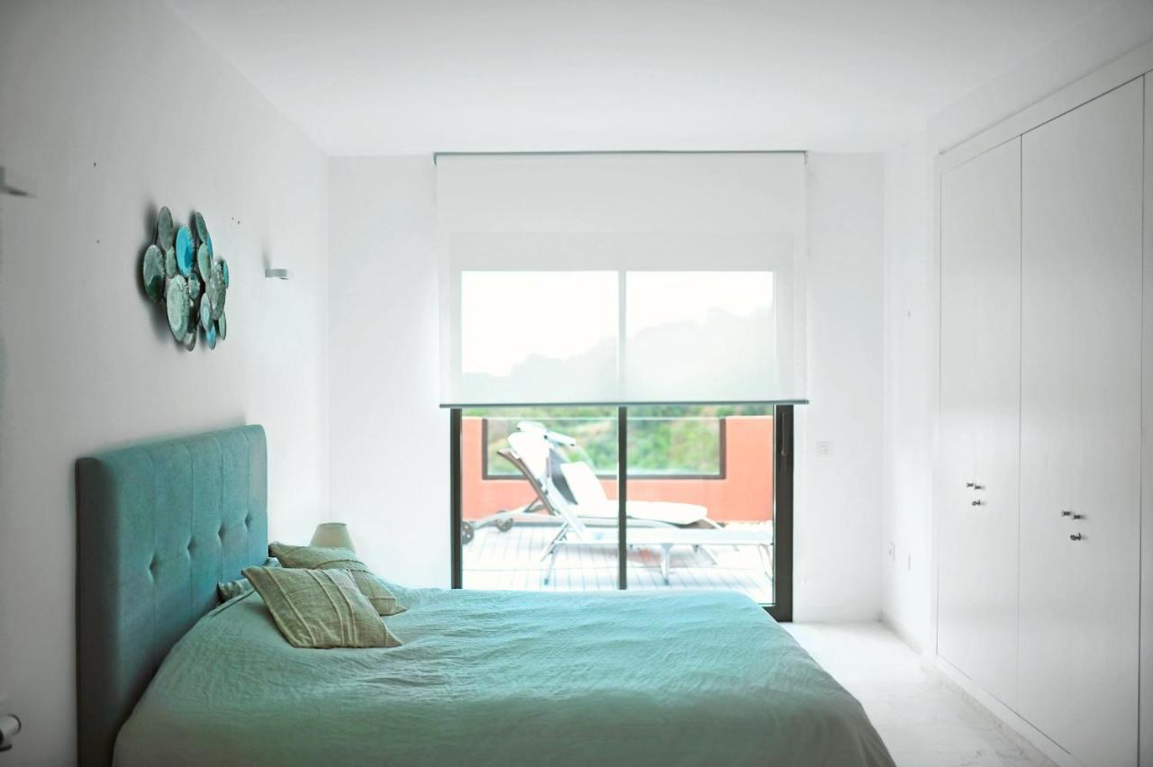 Bright Apartment In The Hills Of Elviria Malaga Bagian luar foto